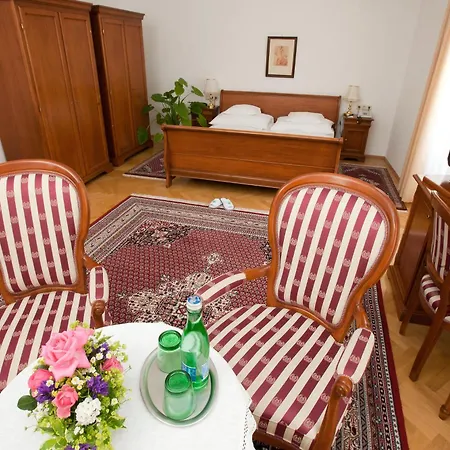 فندق ريتشارد لوفينهارتس 4*