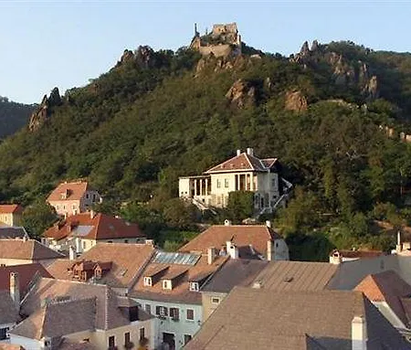 理查德卢文赫兹酒店 4*