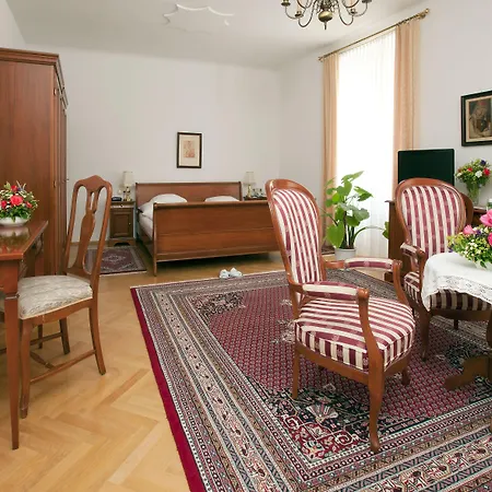 ريتشارد لوفينهارتس 4* Dürnstein