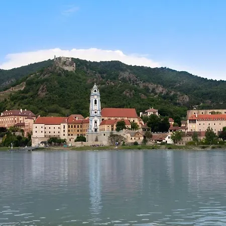 理查德卢文赫兹酒店 杜伦斯坦