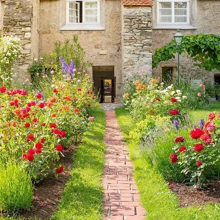 ريتشارد لوفينهارتس 4* Dürnstein